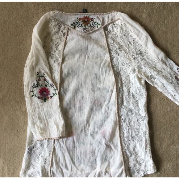 Anthropologie Love-Stitch BOHO embroidered top  MED 100% Cotton - Picture 2 of 7